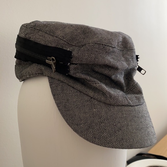 Hat - Picture 2 of 3